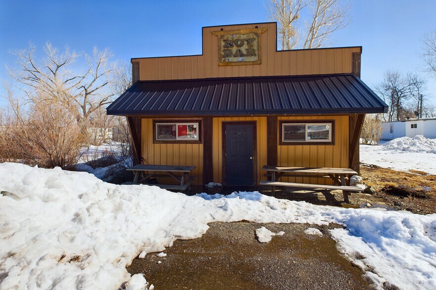 Primary Photo Of 213and 233 Main st, Roy Restaurant For Sale