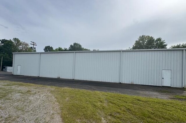 More Photos Of 4535 Clarks River Rd, Paducah Warehouse For Sale