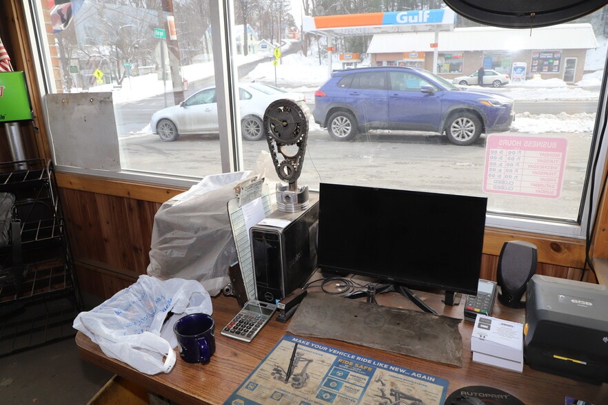 More Photos Of 229 Canal St, Brattleboro Auto Salvage Facility For Sale