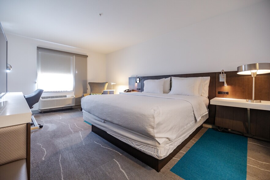 More Photos Of 14275 Lincoln St, Thornton Hotel For Sale
