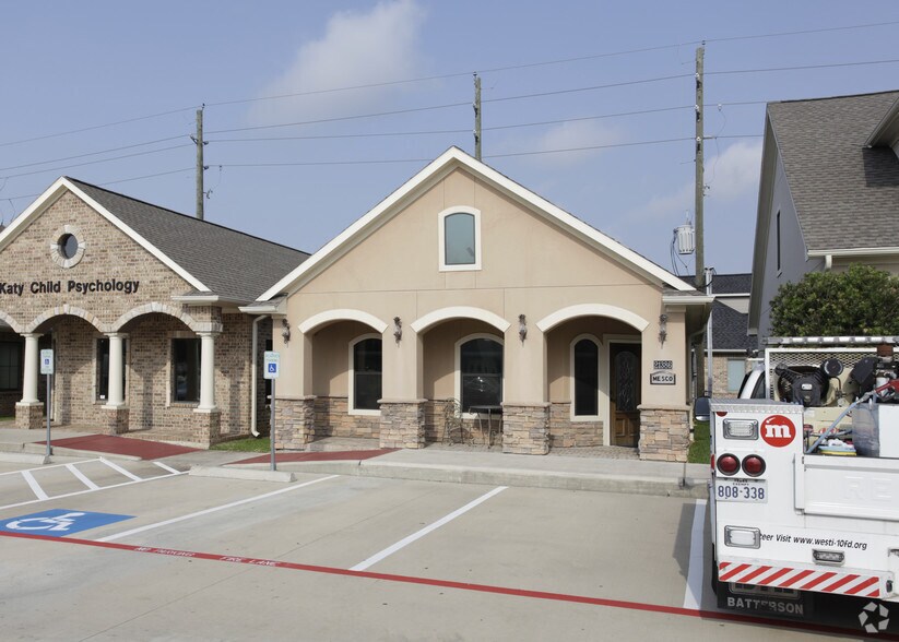 More Photos Of 21386 Provincial Blvd, Katy Medical For Sale
