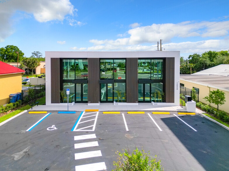 More Photos Of 12324 W Colonial Dr, Winter Garden Storefront Retail Office For Lease
