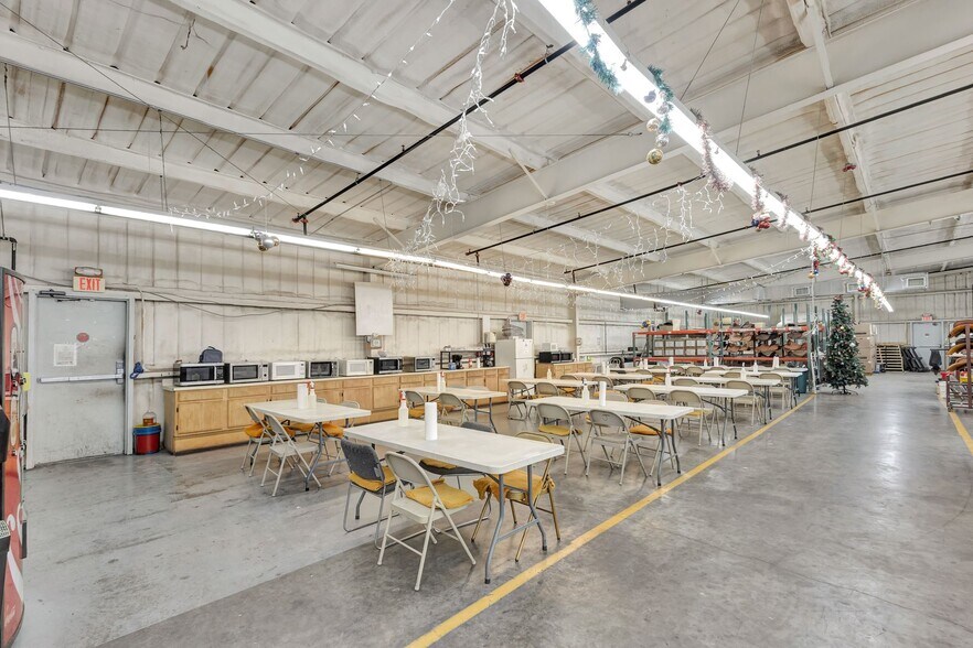 More Photos Of 6120 Highway 66, Greenville Manufacturing For Lease