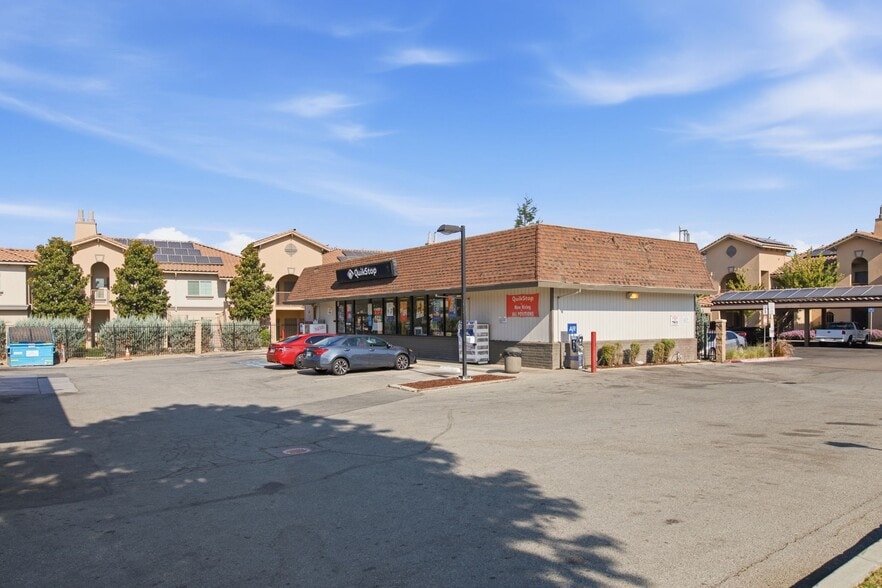 More Photos Of 1300 San Juan Rd, Hollister Service Station For Sale