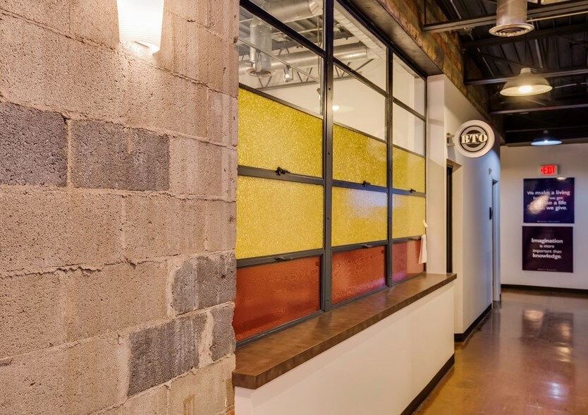 More Photos Of 1200-1264 Woodward Hts, Ferndale Research And Development For Lease