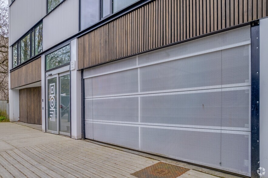 More Photos Of 34 W 8th Ave, Vancouver Office For Lease