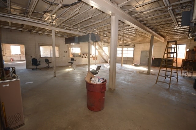 More Photos Of 2428 Richmond Rd, Troy Auto Salvage Facility For Sale
