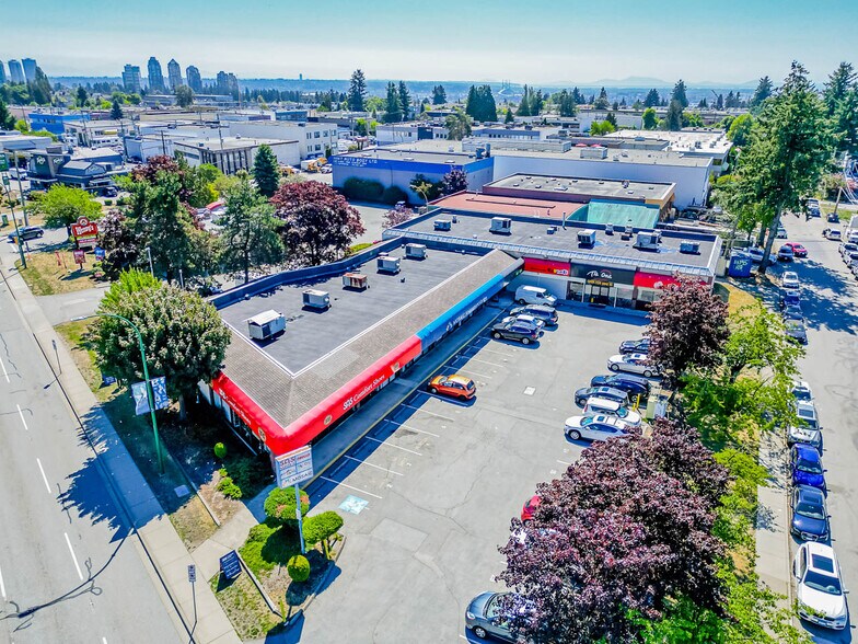 More Photos Of 5900-5912 Kingsway, Burnaby Service Station For Lease