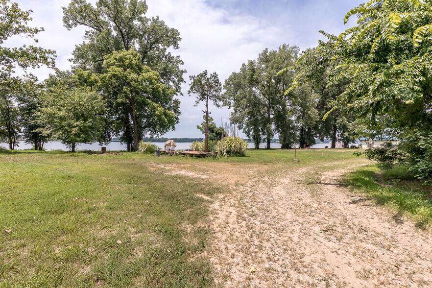 More Photos Of 5209 River Rd, Louisville Land For Sale