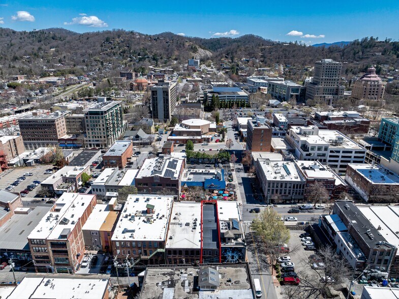 More Photos Of 43 Broadway St, Asheville Storefront Retail Office For Sale