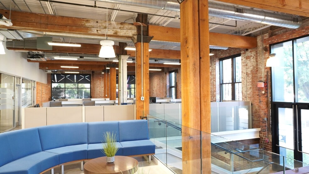 More Photos Of 29 E Reno Ave, Oklahoma City Office For Lease