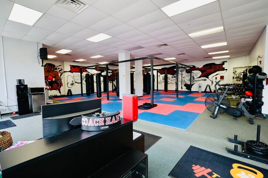 More Photos Of 246 Main St, Hudson Apartments For Lease