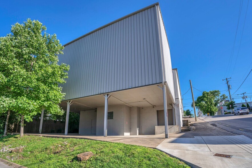 More Photos Of 622 Hamilton Ave, Nashville Loft Creative Space For Lease