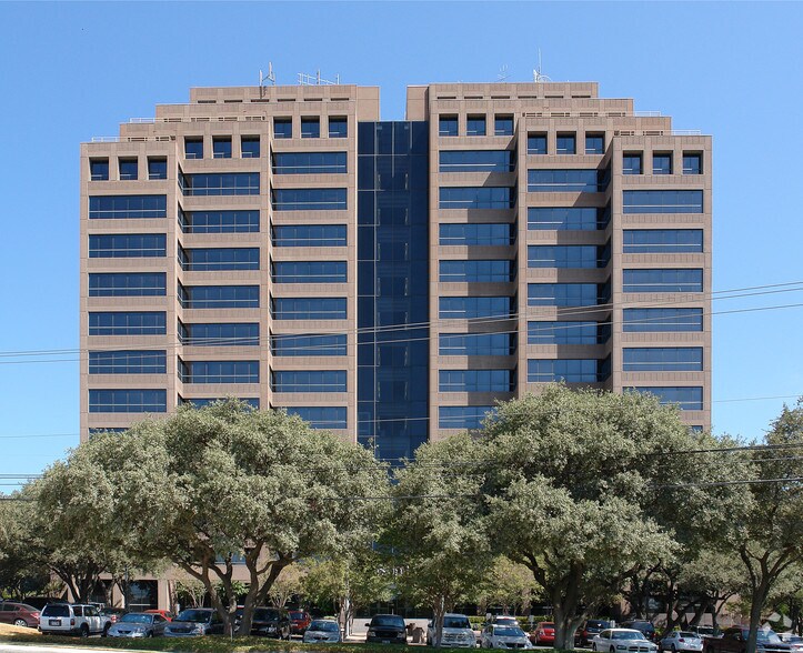 More Photos Of 1777 NE Loop 410, San Antonio Office For Lease