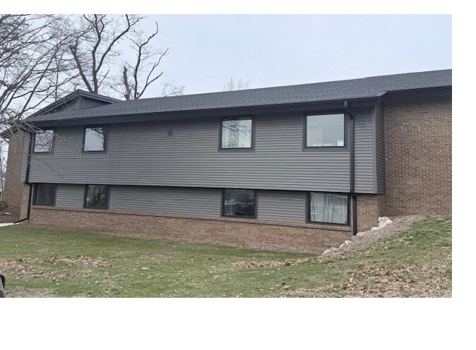 Primary Photo Of 1611 W Centre Rd, Portage Office For Lease