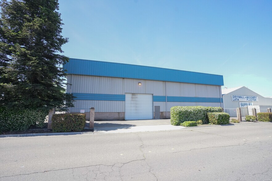 More Photos Of 2219 Hackett Rd, Ceres Warehouse For Sale