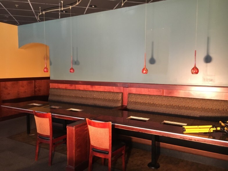 More Photos Of 1219 Filbert St, Philadelphia Parking Garage For Lease