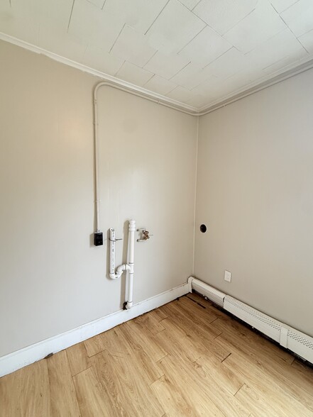 More Photos Of 61-75 Bingley Ter, Johnston Apartments For Sale