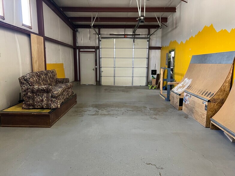More Photos Of 101 Monarch Ct, Buena Vista Storefront Retail Office For Lease