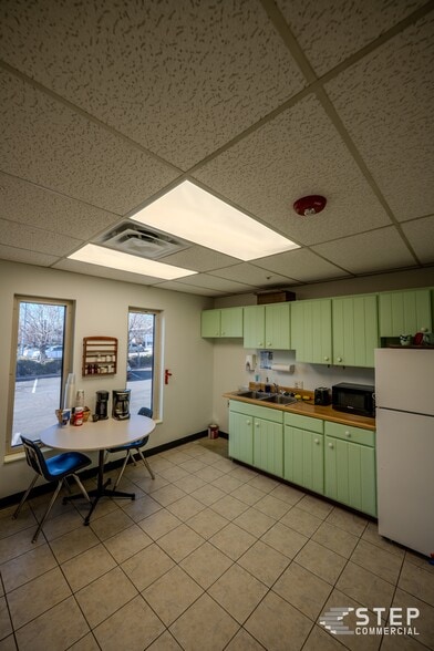 More Photos Of 8101 W Colfax Ave, Lakewood General Retail For Sale