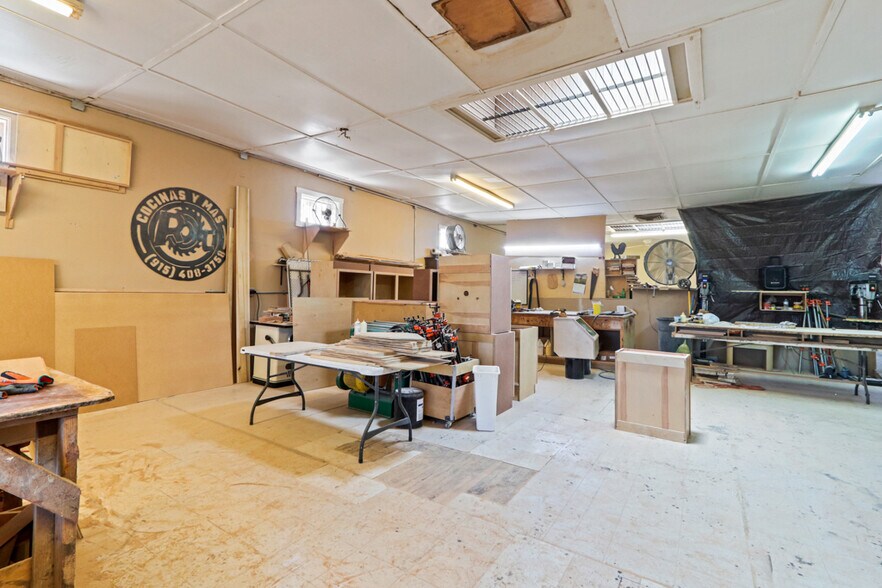 More Photos Of 10108 Socorro Dr, El Paso General Retail For Sale