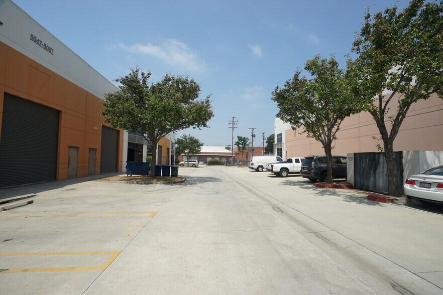 More Photos Of 5055 Walnut Grove Ave, San Gabriel Manufacturing For Lease
