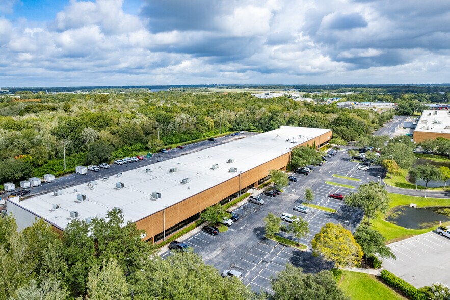 More Photos Of 5909 Hampton Oaks Pky, Tampa Unknown For Lease