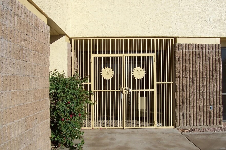 More Photos Of 7509 N 35th Ave, Phoenix Medical For Lease