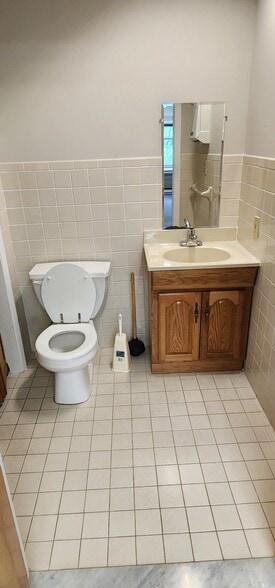 More Photos Of 5397 Twin Knolls Rd, Columbia Medical For Sale