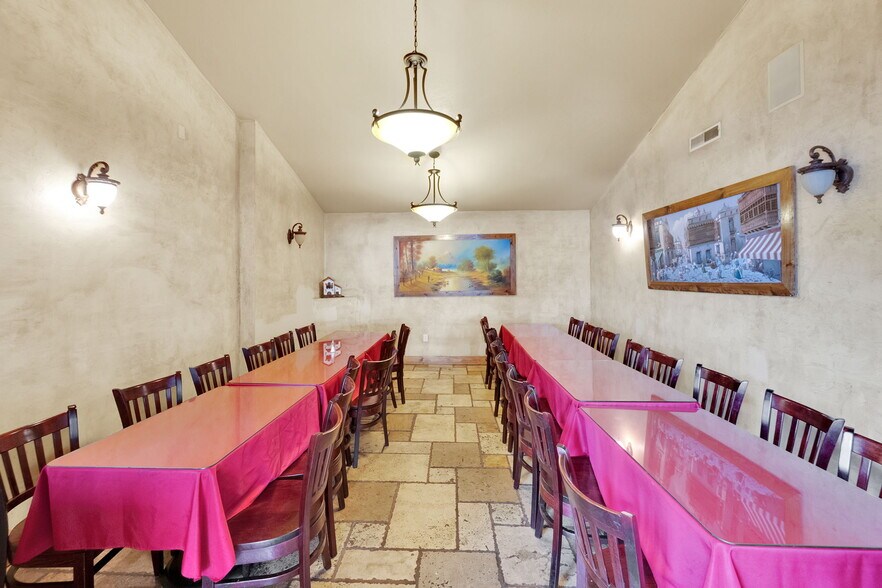 More Photos Of 340 E 1200 S, Orem Restaurant For Sale