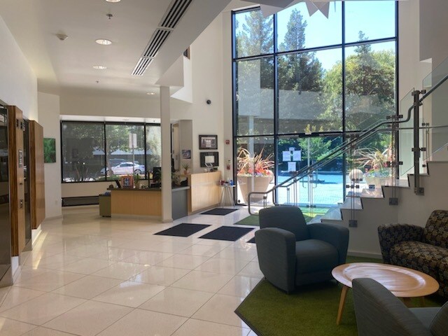 More Photos Of 1420 N McDowell Blvd, Petaluma Office For Lease