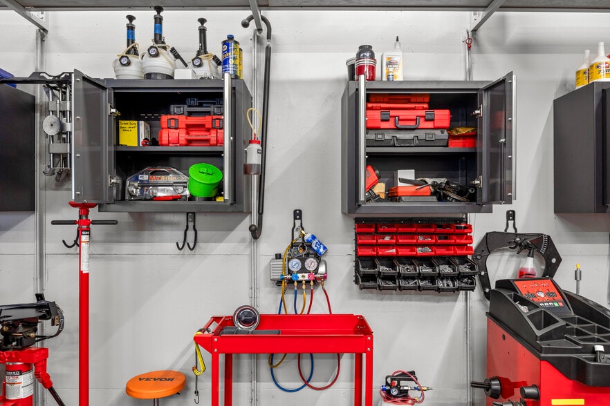 More Photos Of 1033 Cleveland Rd, Sandusky Auto Dealership For Sale