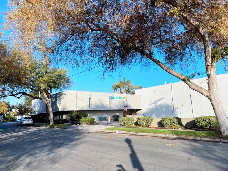 More Photos Of 73-75 N Vinedo Ave, Pasadena Research And Development For Lease