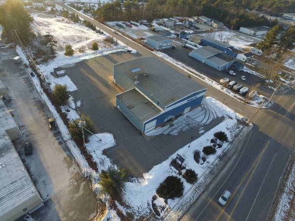 More Photos Of 4 Gator Rock Rd, Somersworth Distribution For Sale