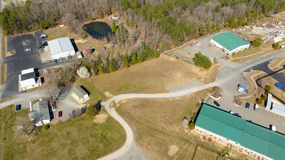 More Photos Of 0 Commerce, Ruther Glen Land For Sale