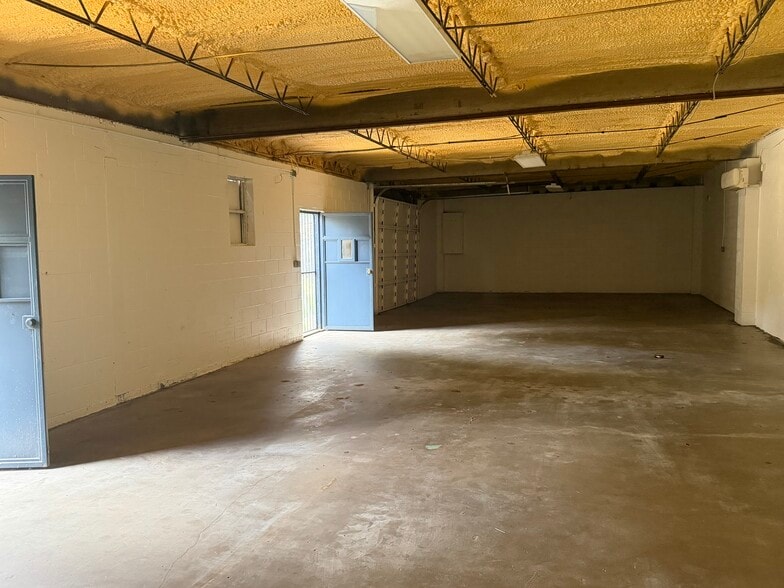 More Photos Of 2211 Lamont Ave, Dallas Land For Sale