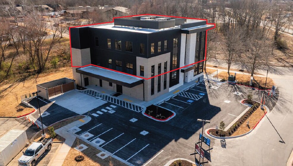 Primary Photo Of E Longview St, Fayetteville Medical For Lease