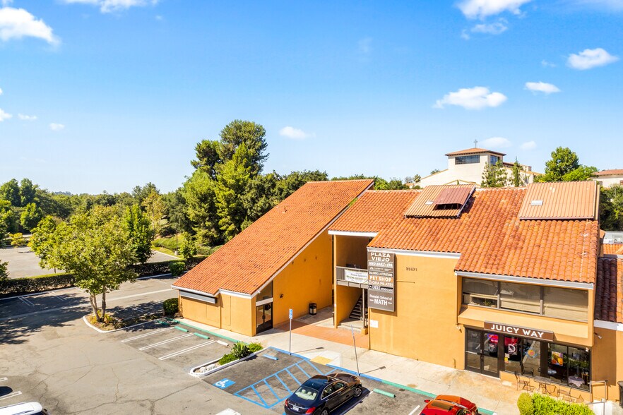 More Photos Of 25571 Marguerite Pky, Mission Viejo Office For Lease