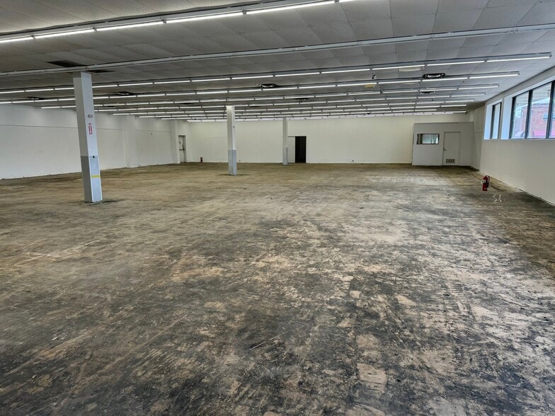 More Photos Of 508 S White Horse Pike, Somerdale Freestanding For Lease