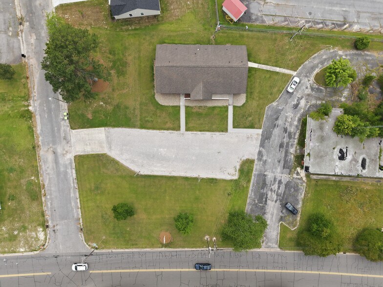 More Photos Of 501 N Main St, Robersonville Office For Sale