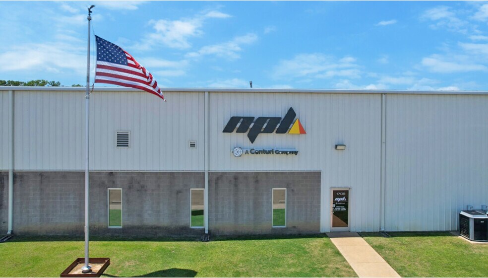 More Photos Of 1706 Cypress Ave, Greenwood Manufacturing For Sale