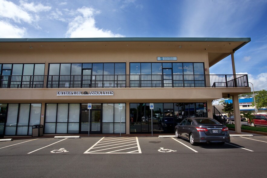 More Photos Of 94-1144 Ka Uka Blvd, Waipahu General Retail For Lease