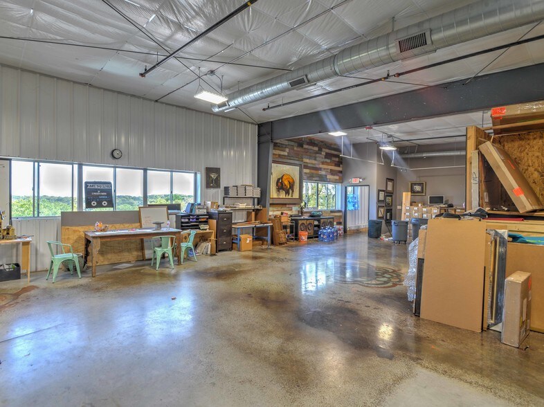 More Photos Of 11210 W Highway 290, Austin Manufacturing For Lease