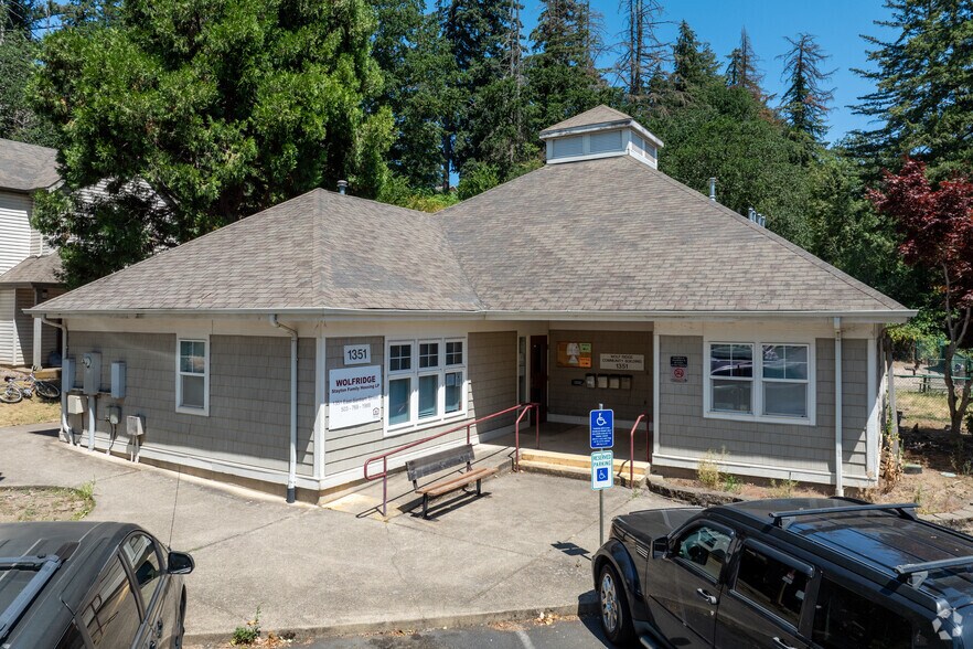 More Photos Of 1301-1371 E Santiam St, Stayton Apartments For Sale