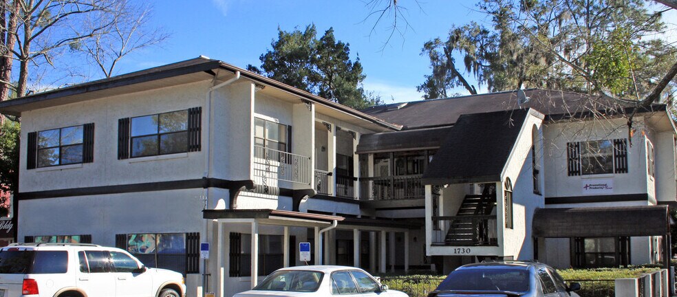 More Photos Of 1730 Kingsley Ave, Orange Park Medical For Lease