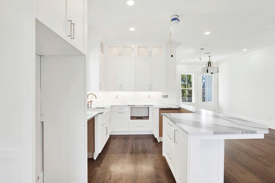 More Photos Of 104 17th pl, Tybee Island Multifamily For Sale