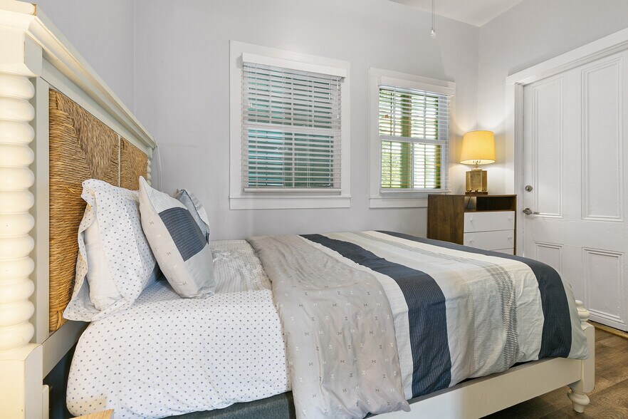 More Photos Of 2702 Chartres St, New Orleans Storefront Retail Residential For Sale