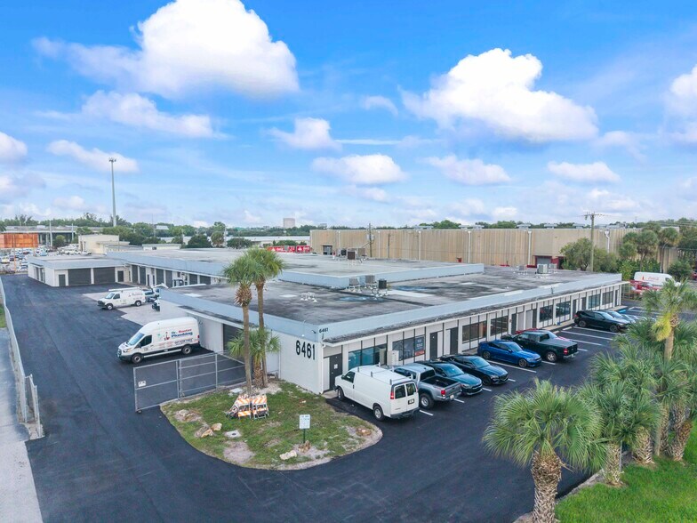 More Photos Of 6461 Garden Rd, Riviera Beach Industrial For Lease
