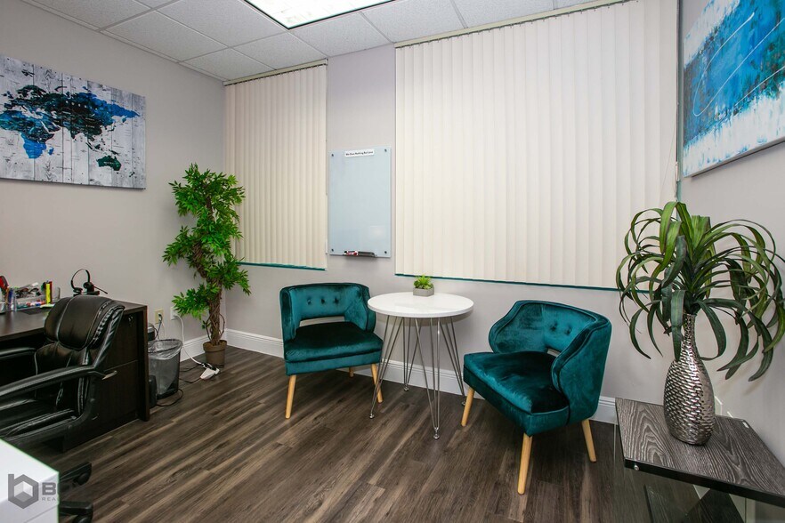 More Photos Of 2690 Weston Rd, Weston Office For Sale