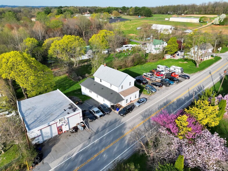 Primary Photo Of 16708 Frederick Rd, Mount Airy General Retail For Sale